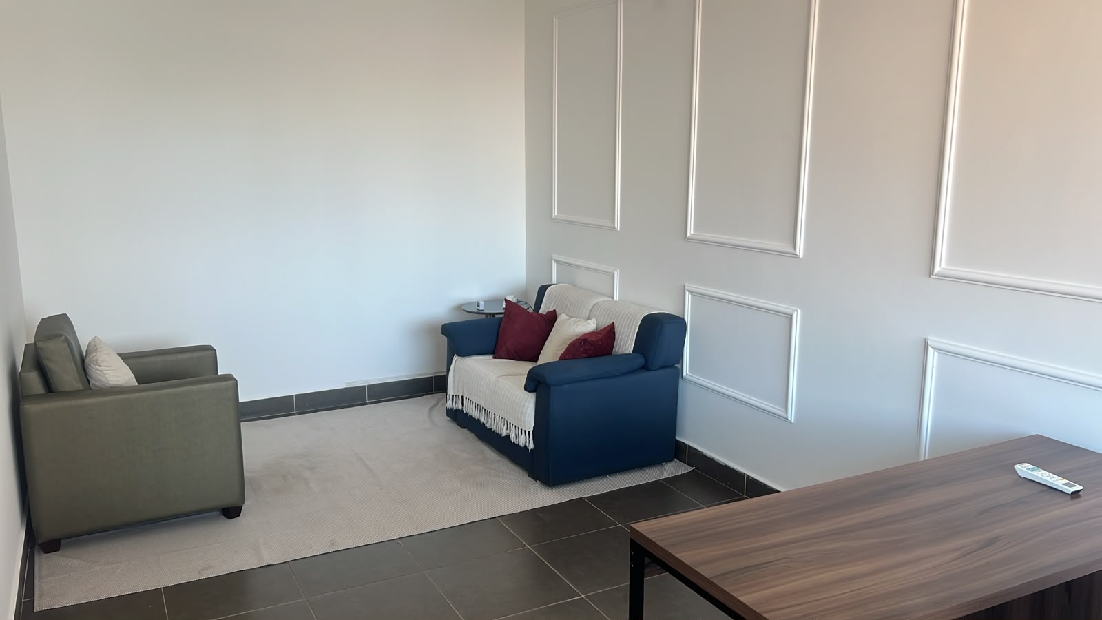 Sala com adaptações sensoriais para atendimento de pessoas neurodivergentes